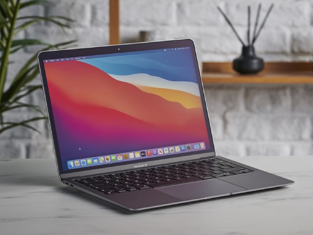 Refurbished MacBook Air